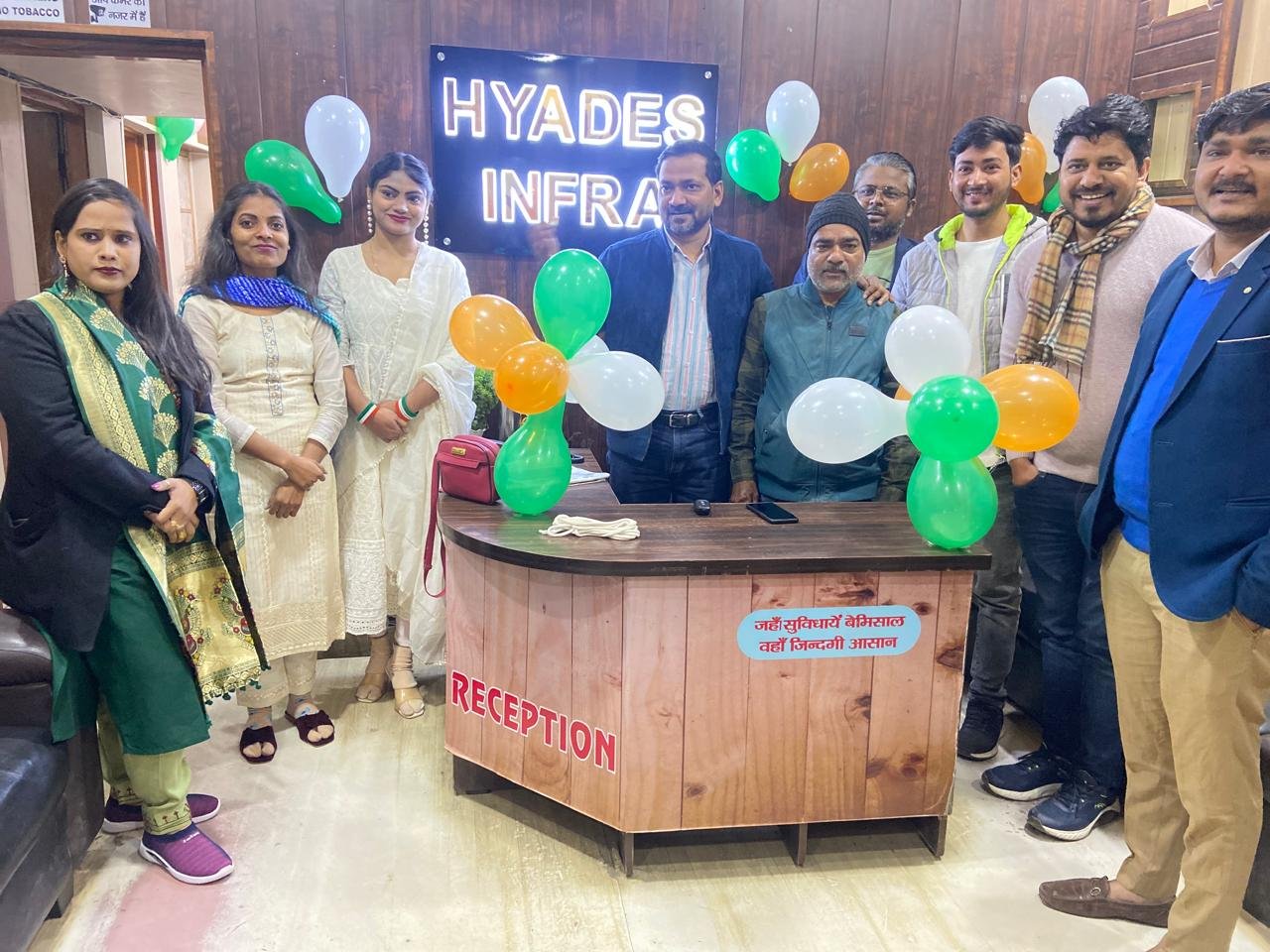 Hyades Premium Plots